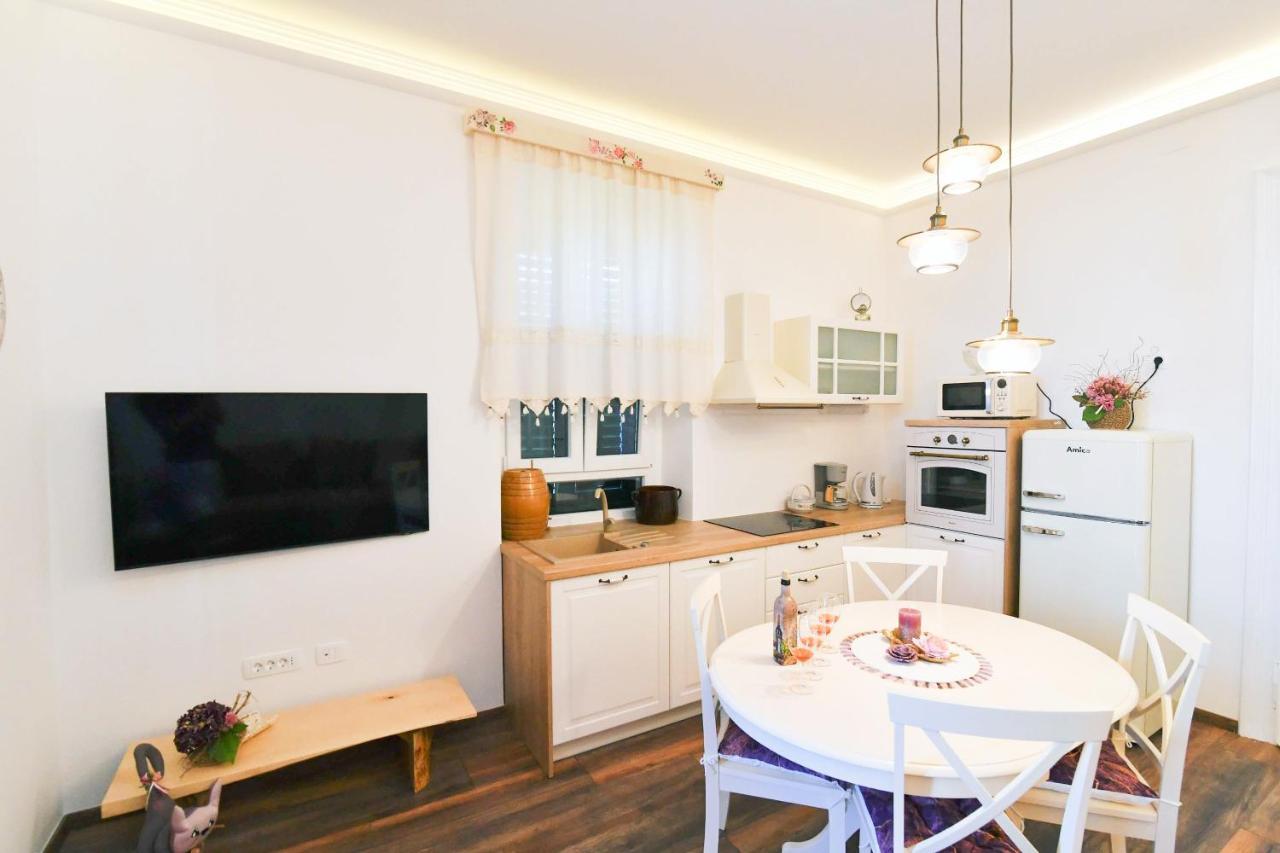 Apartment Carissima-Direct On Sea, Lovran-Opatija Extérieur photo